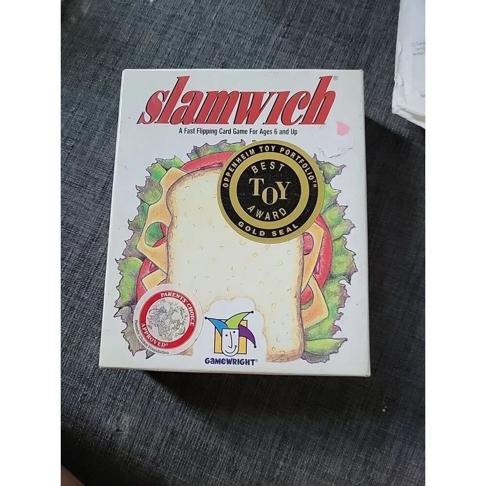 SLAMWICH A Fast-Flipping Card Game Gamewright 2003